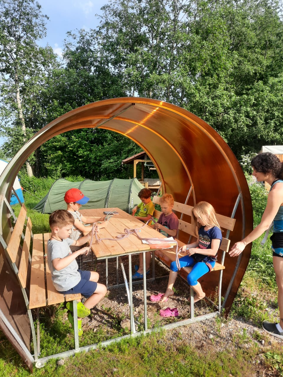 a27d24 37d72b0f79d340db933847e3c3a1d181 mv2